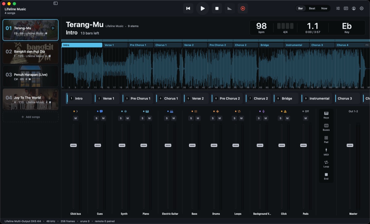 Kreaudio Stage with Terang-Mu loaded: the setlist on the left, the song’s sections over its waveform, and the mixer below.